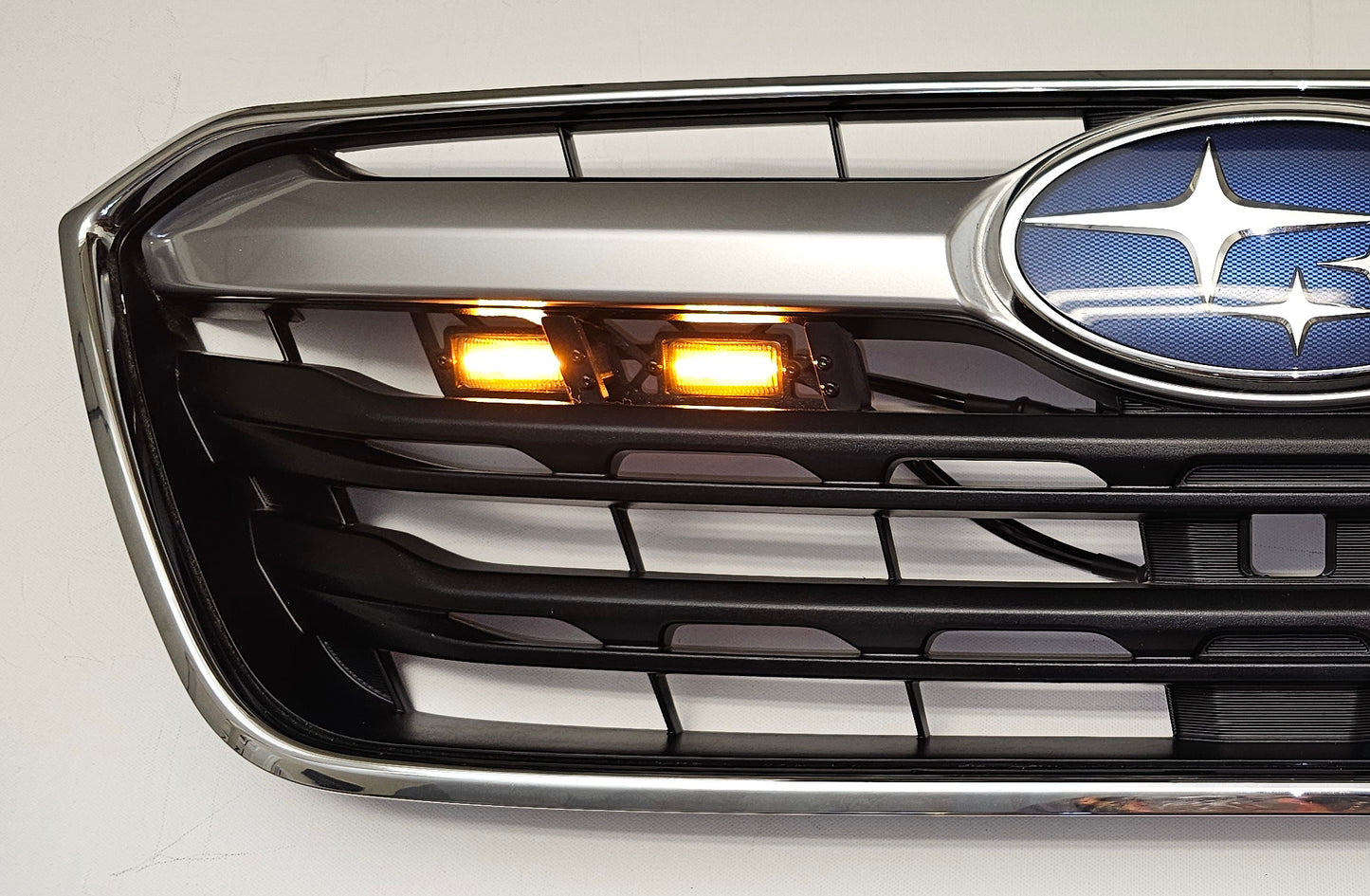 T11.1-2: 2020-22 Subaru Outback DRL/Grille lights