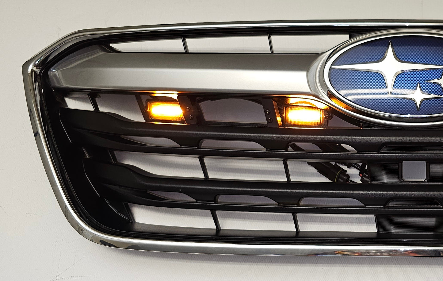 T11.1-3: 2020-22 Subaru Outback DRL/Grille lights