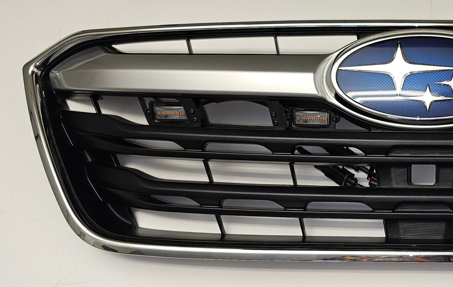 T11.1-3: 2020-22 Subaru Outback DRL/Grille lights