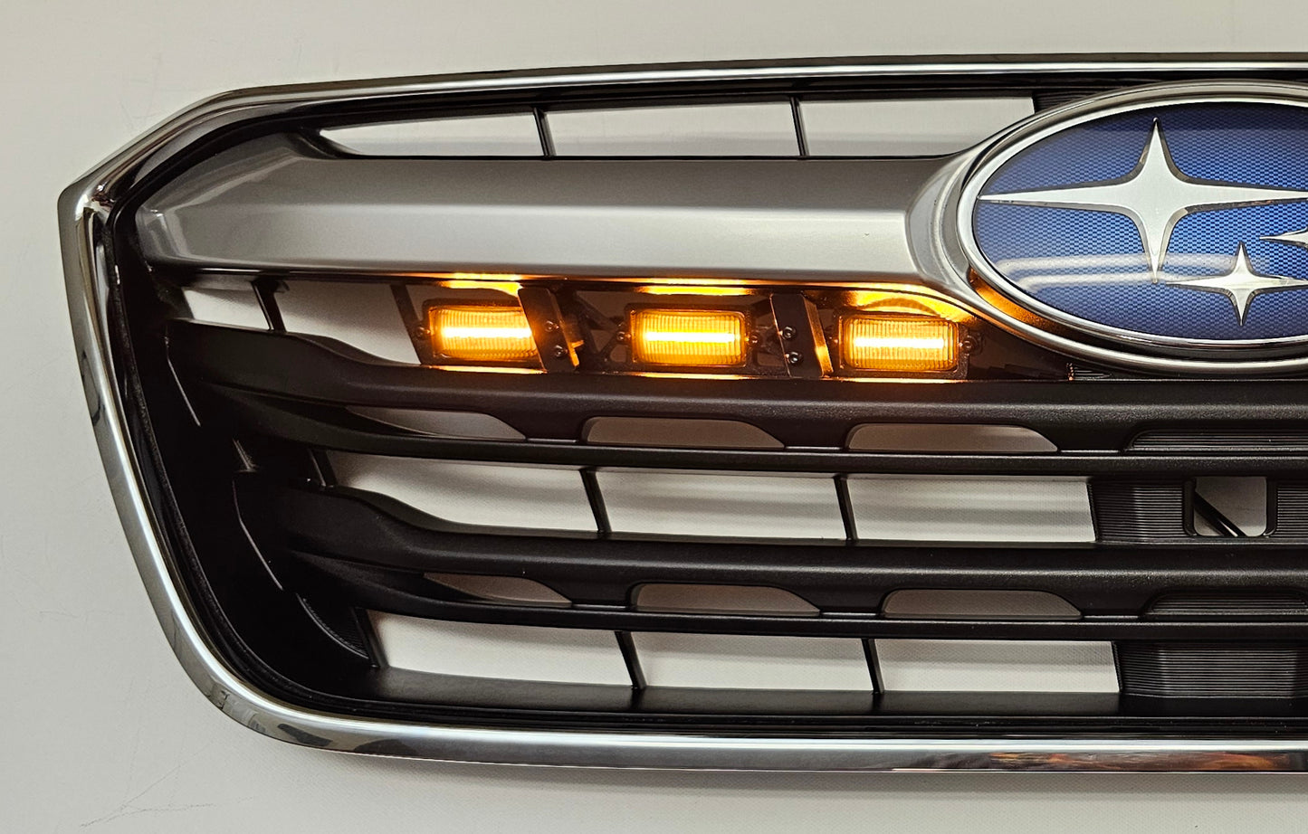 T11.1: 2020-22 Subaru Outback DRL/Grille lights