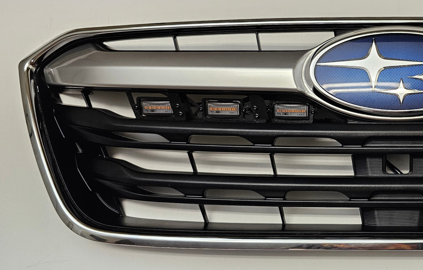 2020-22 Subaru Outback DRL/Grille lights