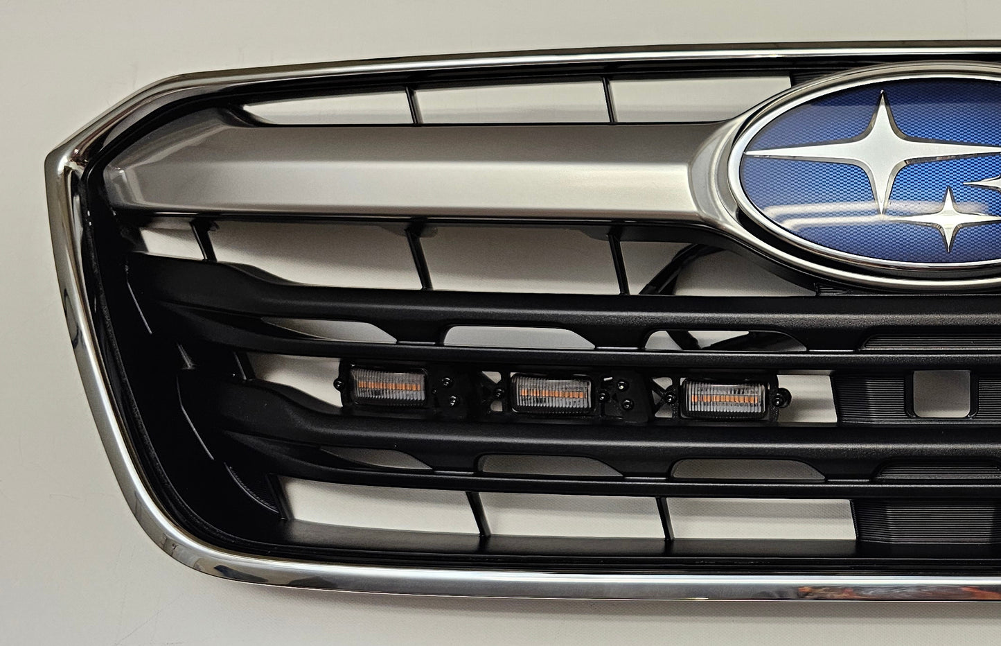 T11.2: 2020-22 Subaru Outback DRL/Grille lights