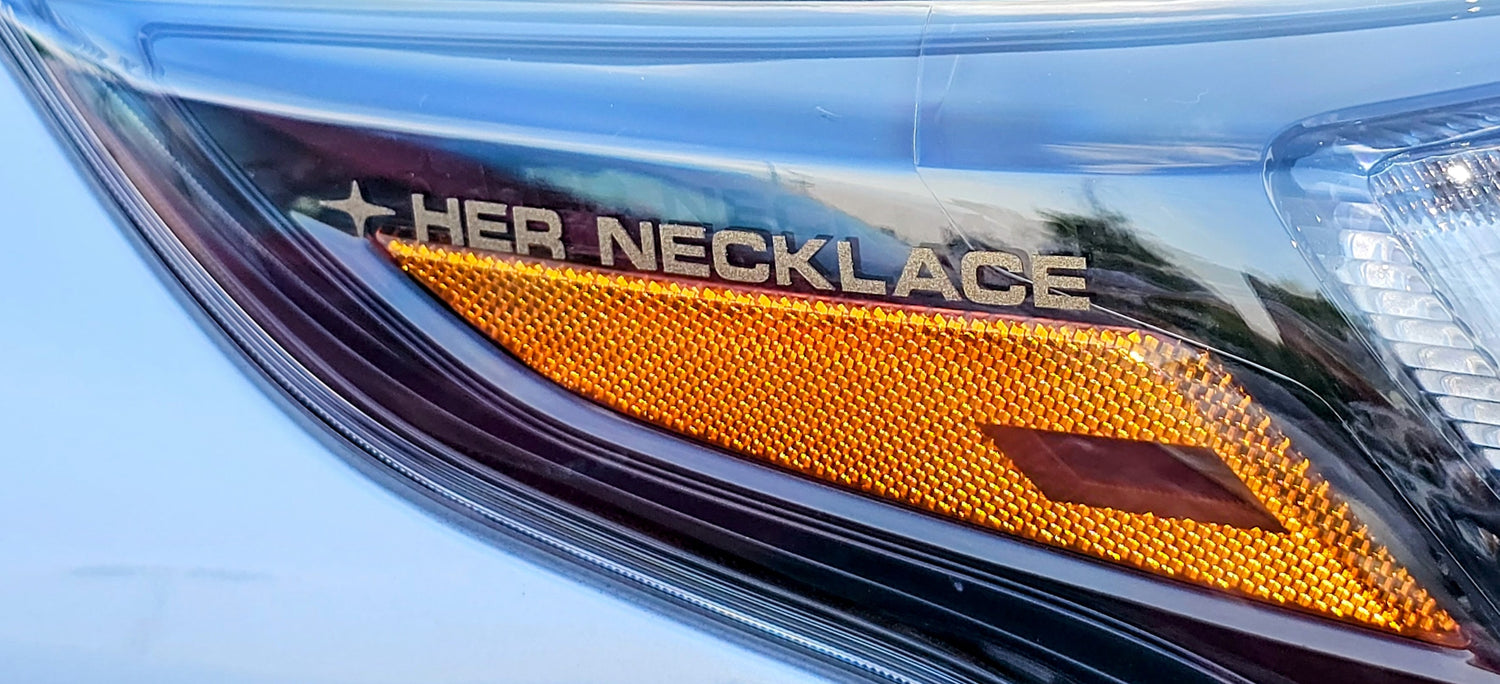 Her Necklace Grille lights